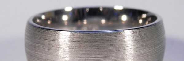 9K White Gold Mens Ring
